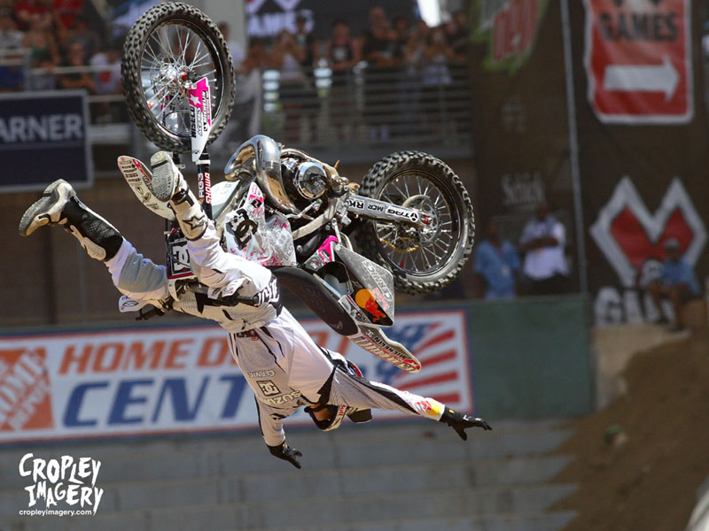 travis_pastrana-2-800x600.jpg