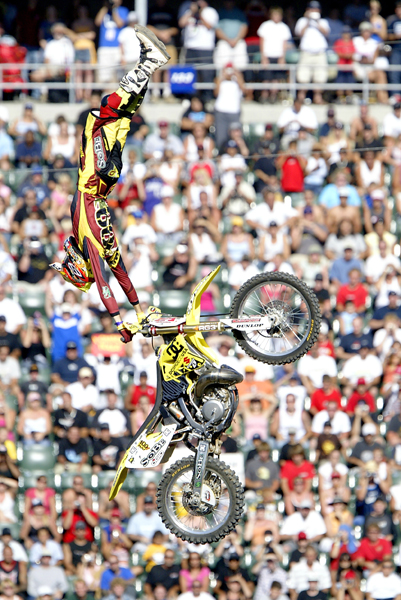 TravisPastranaKissOfDeath.jpg